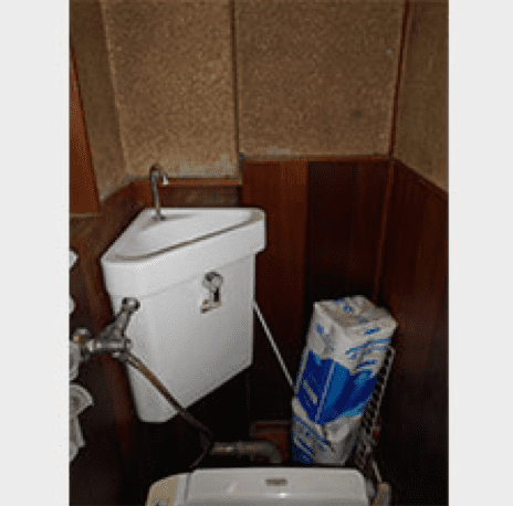 手狭トイレが収納力アップのキレイ空間に