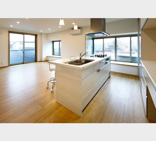 山小屋のある住まい ～世代を超えて集う～