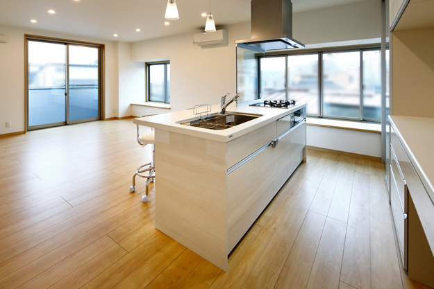 キッチンを移動するリフォームの施工事例5選